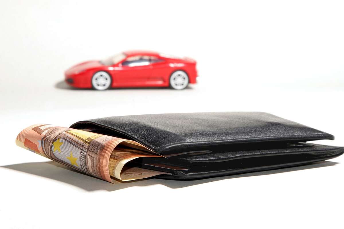 Wie finanziert man am besten ein Auto?